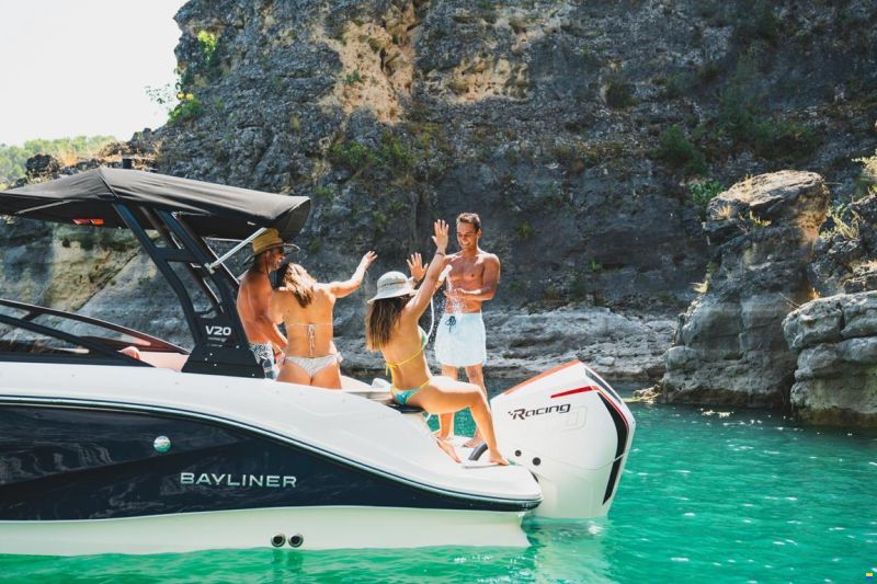 Bayliner V20 Bowrider