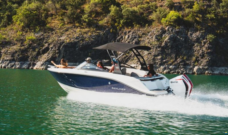 Bayliner V20 Bowrider Outboard 115PS