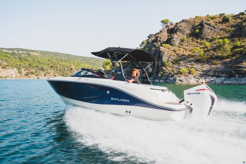 Bayliner V20 Bowrider Outboard 115PS