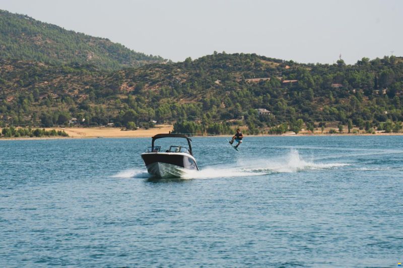 Bayliner V20 Bowrider Outboard 115PS
