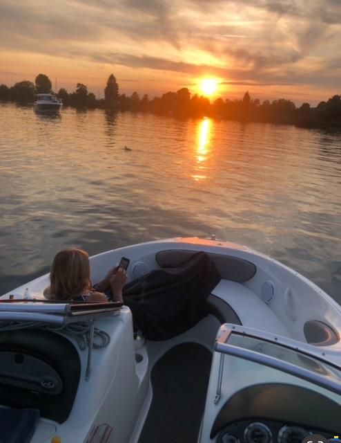 Sea Ray 205