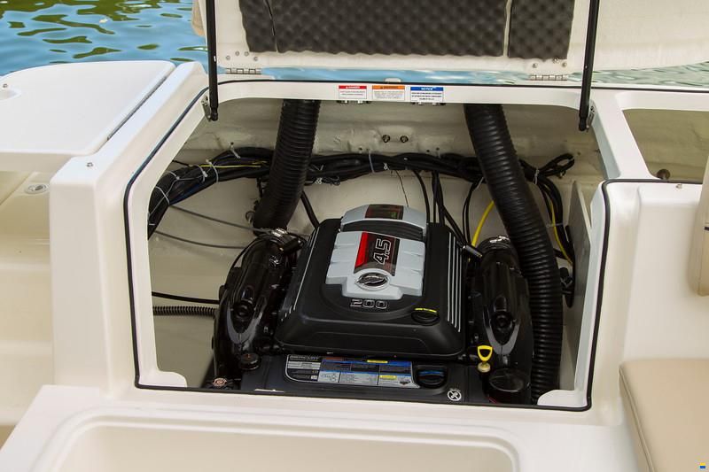 Bayliner VR6 Bowrider Inboard