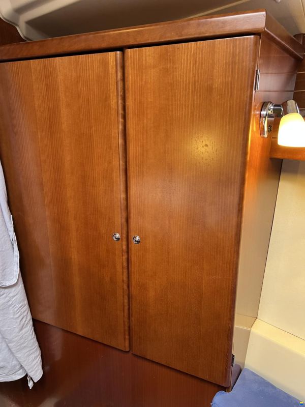 Dufour Grand Large 365