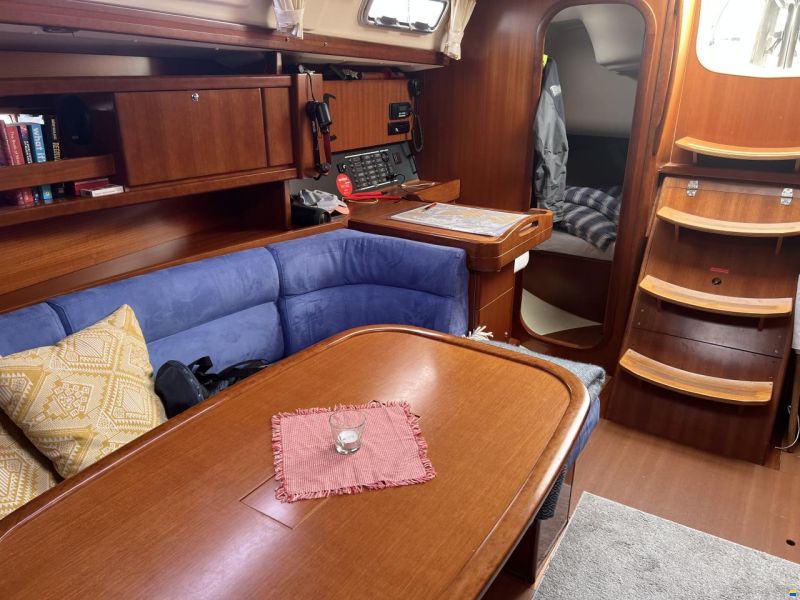 Dufour Grand Large 365