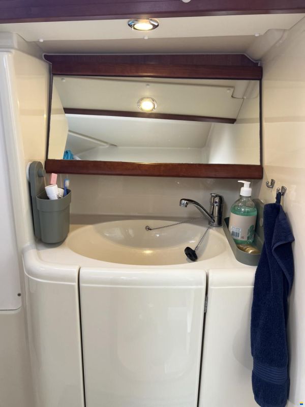 Dufour Grand Large 365