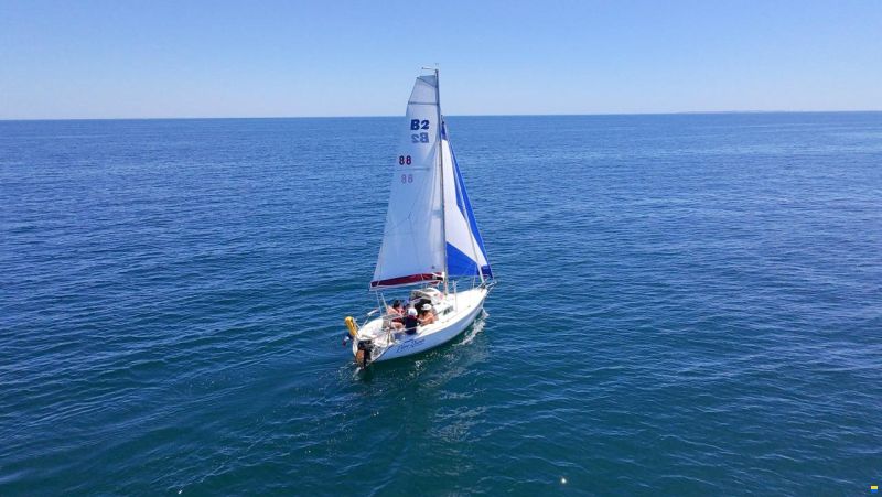 B2 Marine Blue Djinn