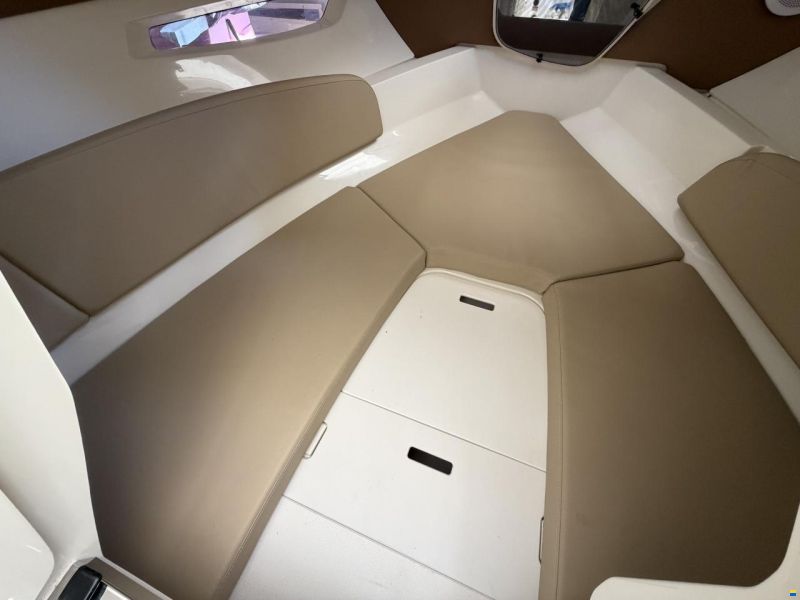 Sea Ray 230 Sunsport OB