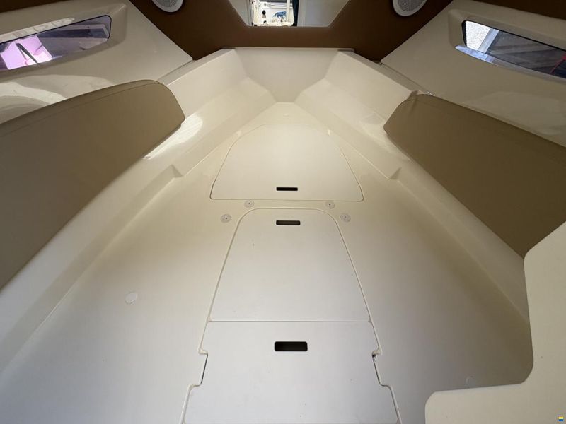 Sea Ray 230 Sunsport OB