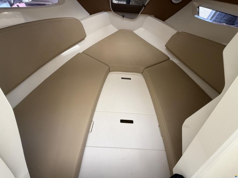 Sea Ray 230 Sunsport OB