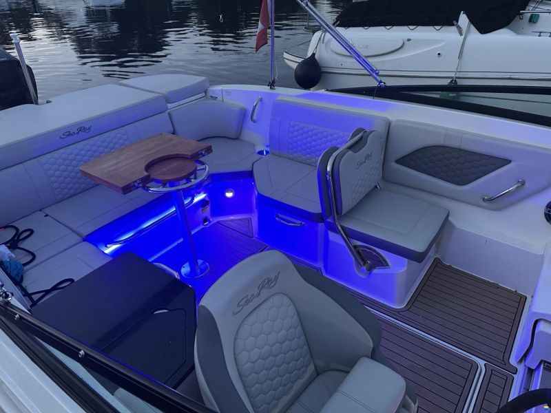 Sea Ray 230 Sunsport OB