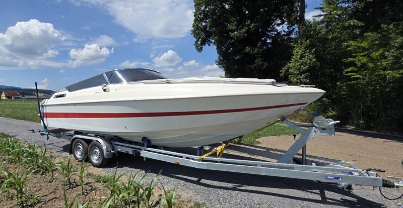 Performance 707 Motorboot