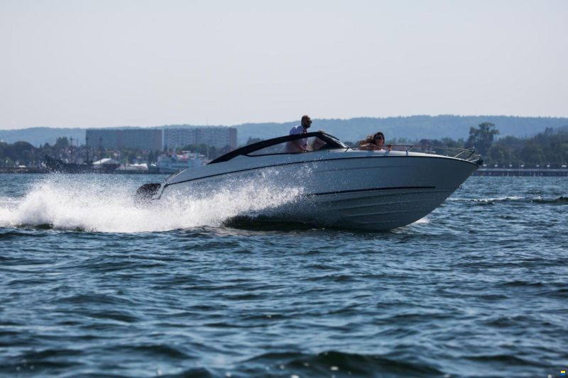 Parker 630 Bowrider