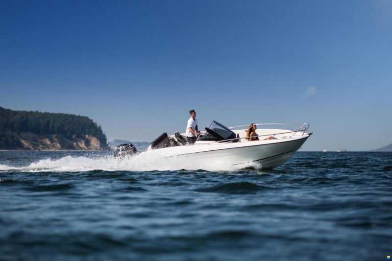 Parker 630 Bowrider