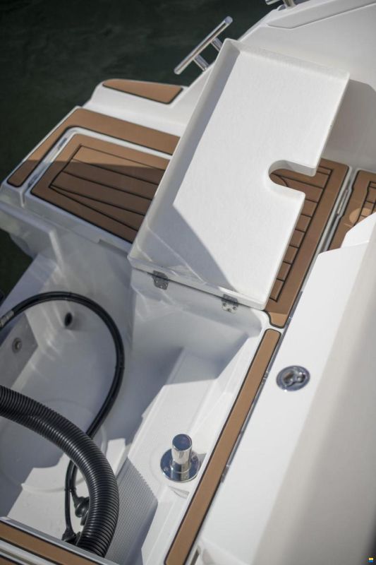Parker 720 Adventure inkl. 200 PS und Trailer