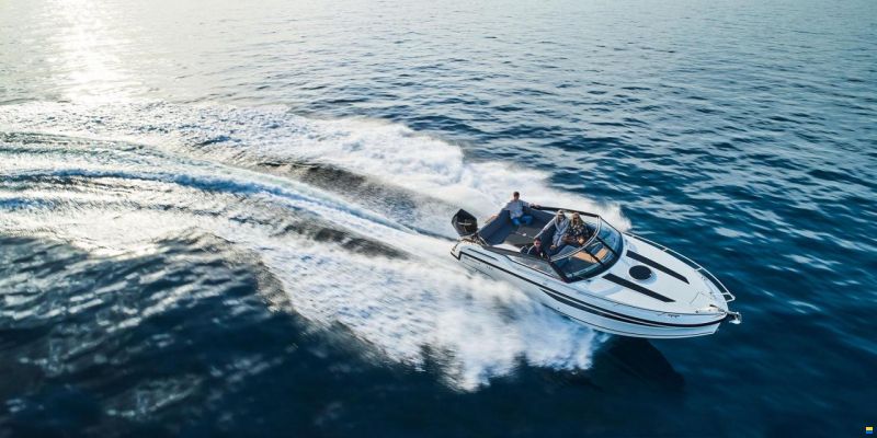 Parker 800 Cruiser inkl. 200 PS und Trailer