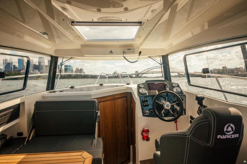 Parker 800 Weekend inkl. 200 PS und Trailer