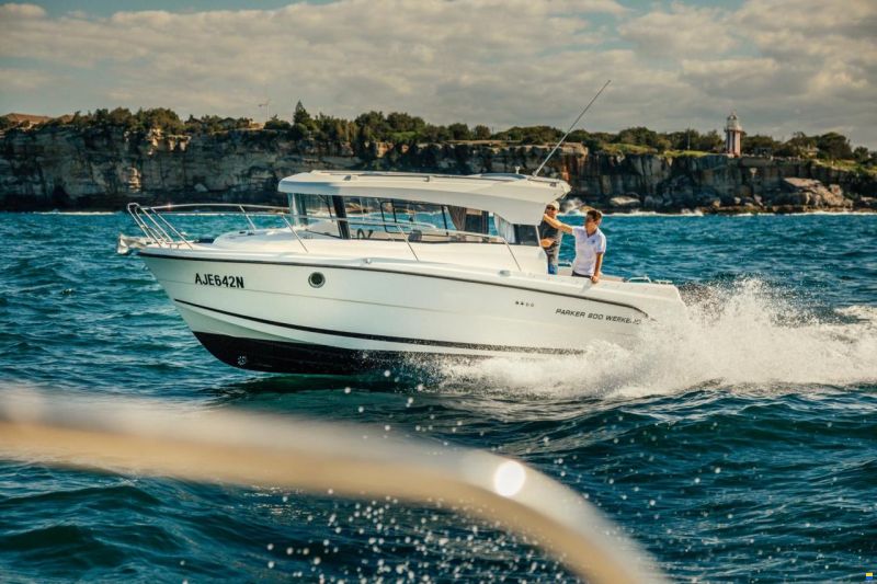Parker 800 Weekend