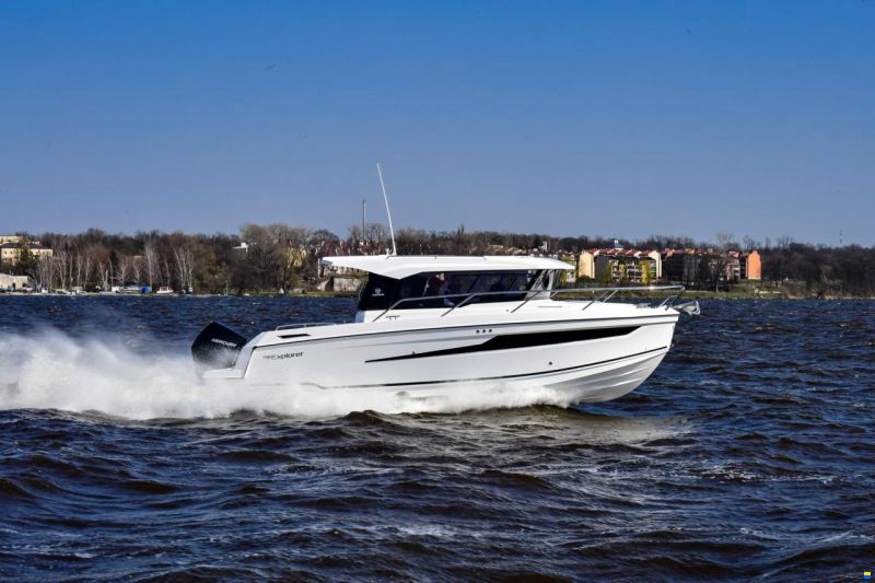 Parker 790 Explorer inkl. 200 PS und Trailer