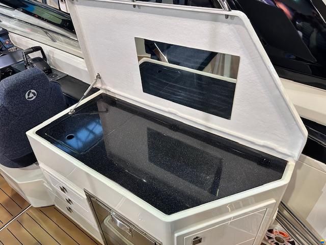 Parker 910 Odyssey mit 2x 250PS Gebrauchtboot 2