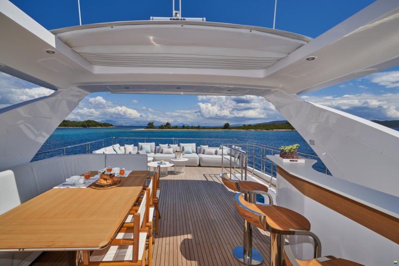 Azimut Grande 27 metri