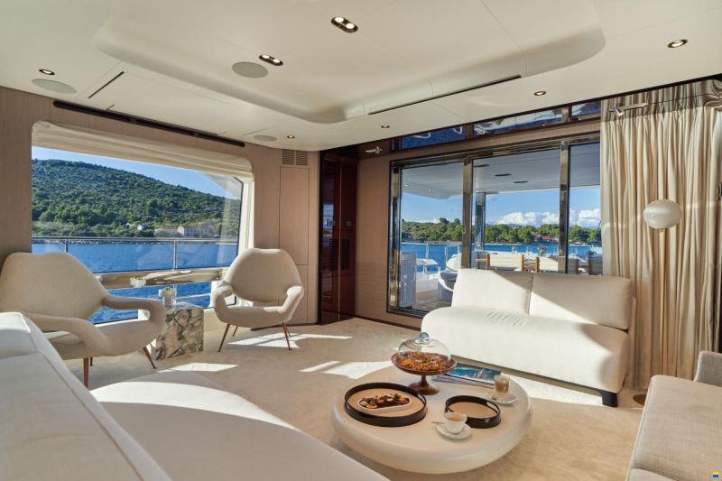 Azimut Grande 27 metri