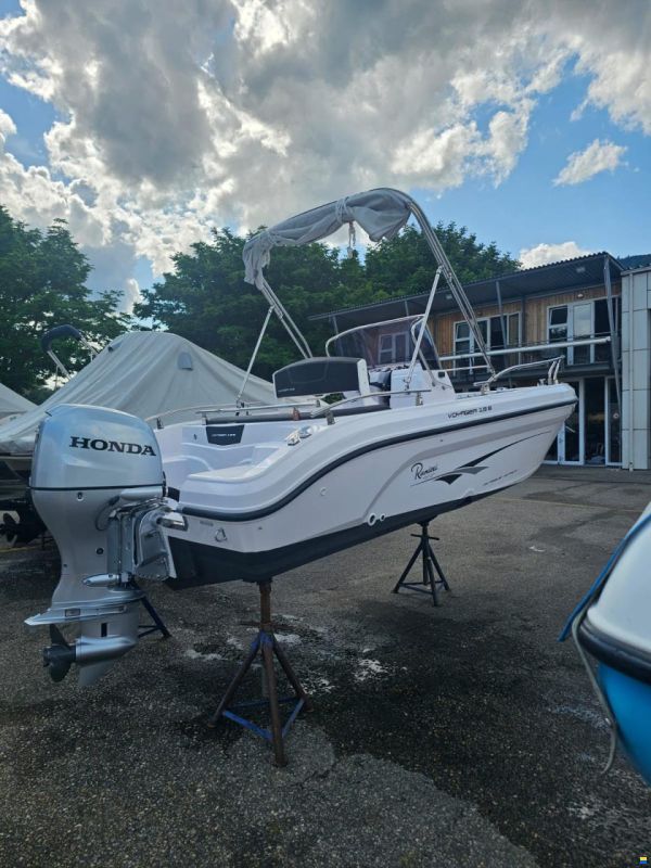 Ranieri Voyager 19S
