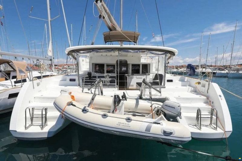 Groupe Beneteau Lagoon 450