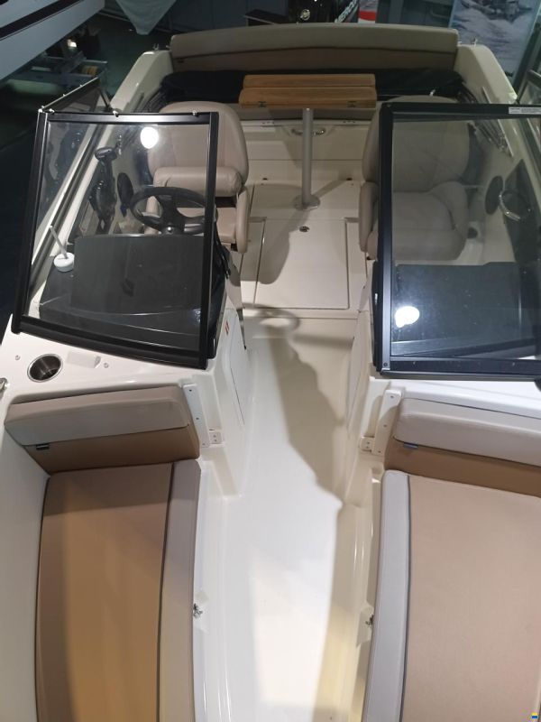 Quicksilver 555 Bowrider