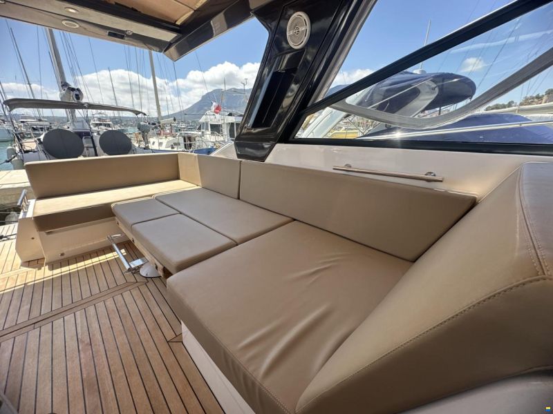 Sealine SC35