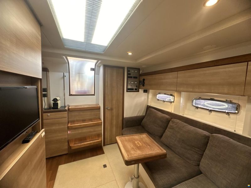 Sealine SC35