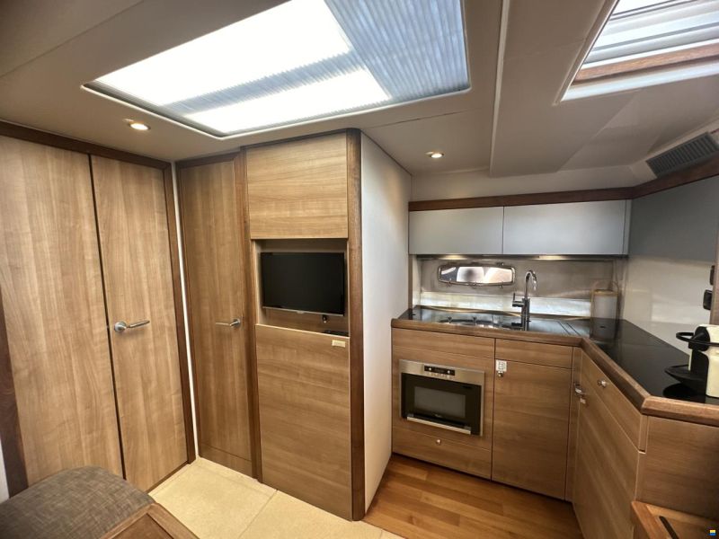 Sealine SC35