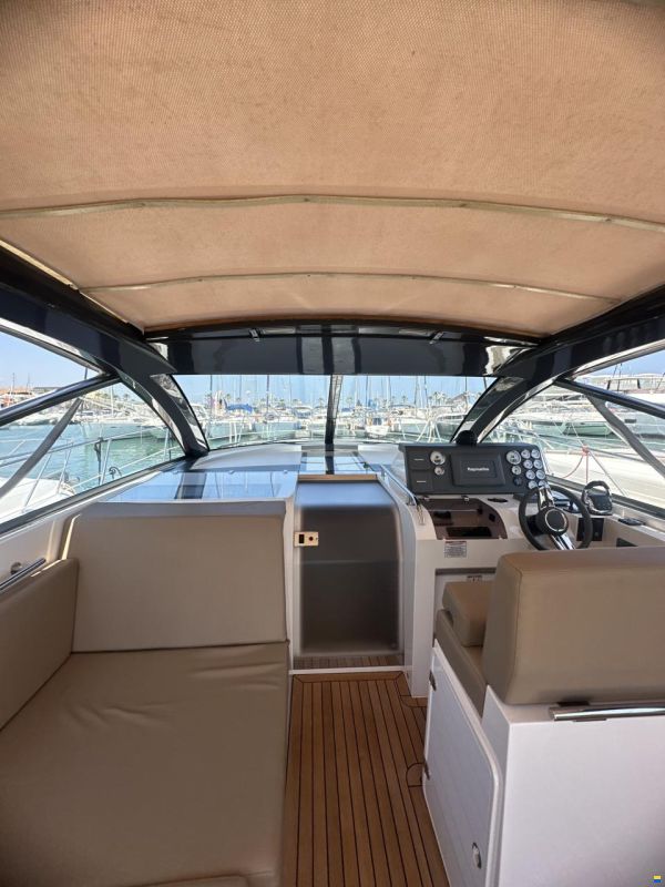 Sealine SC35
