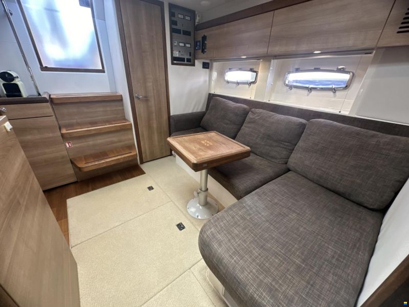 Sealine SC35