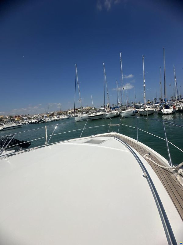 Sealine SC35