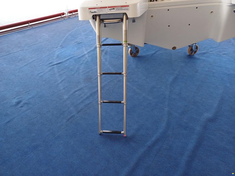 Quicksilver 605 SUNDECK