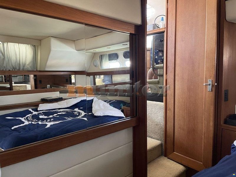 Bayliner 3587 AFT Cabin