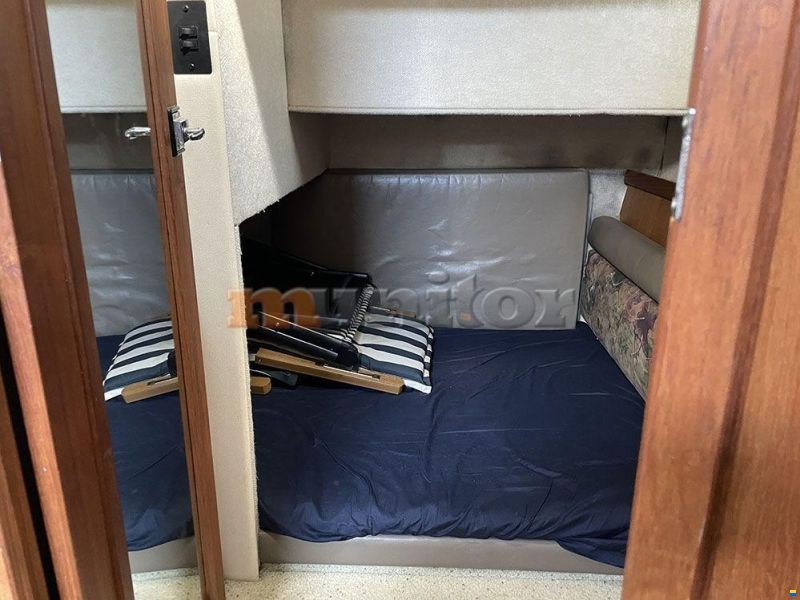 Bayliner 3587 AFT Cabin