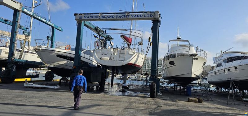 Beneteau Oceanis 473