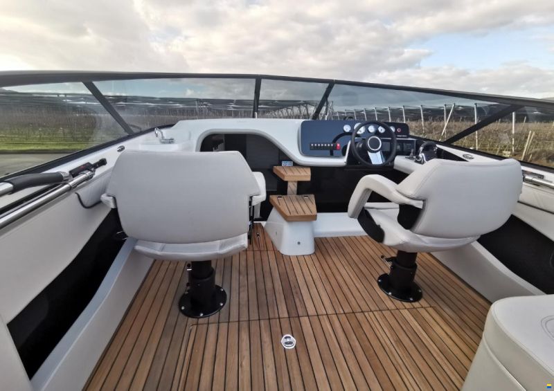 Cranchi E26 Classic