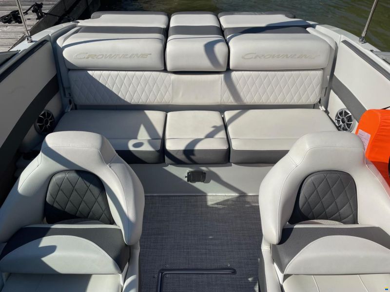Crownline 210 SS