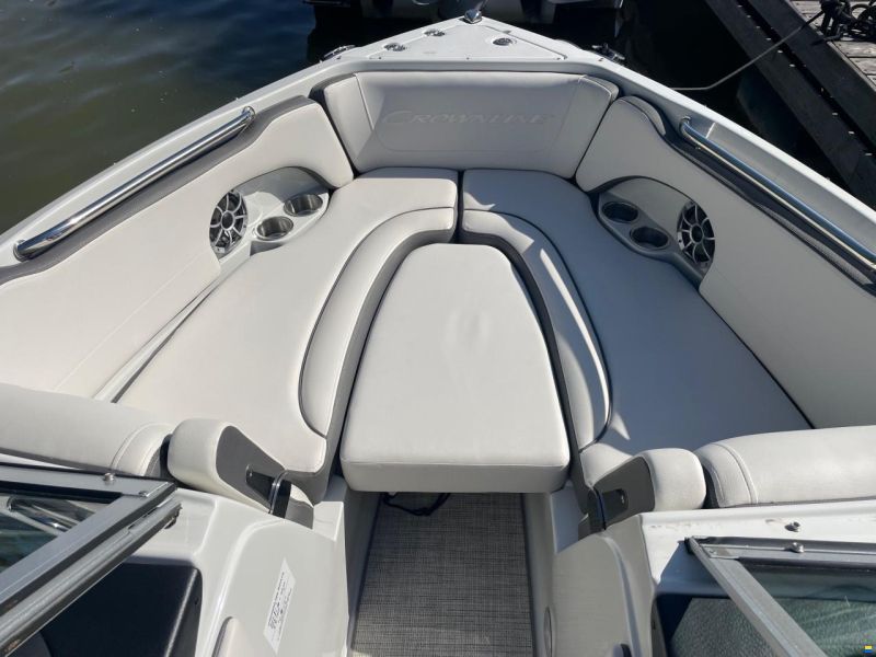Crownline 210 SS