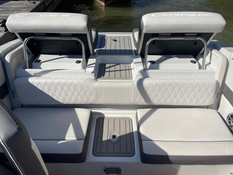 Crownline 210 SS