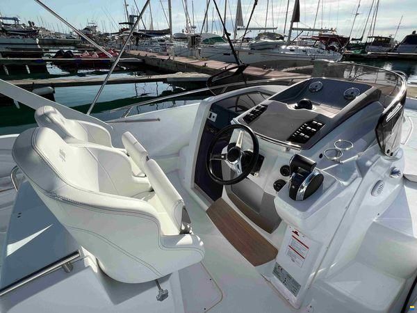Sessa Key Largo 27 Outboard Line