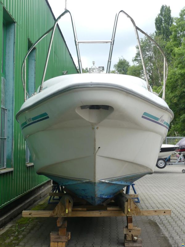 Sealine 270