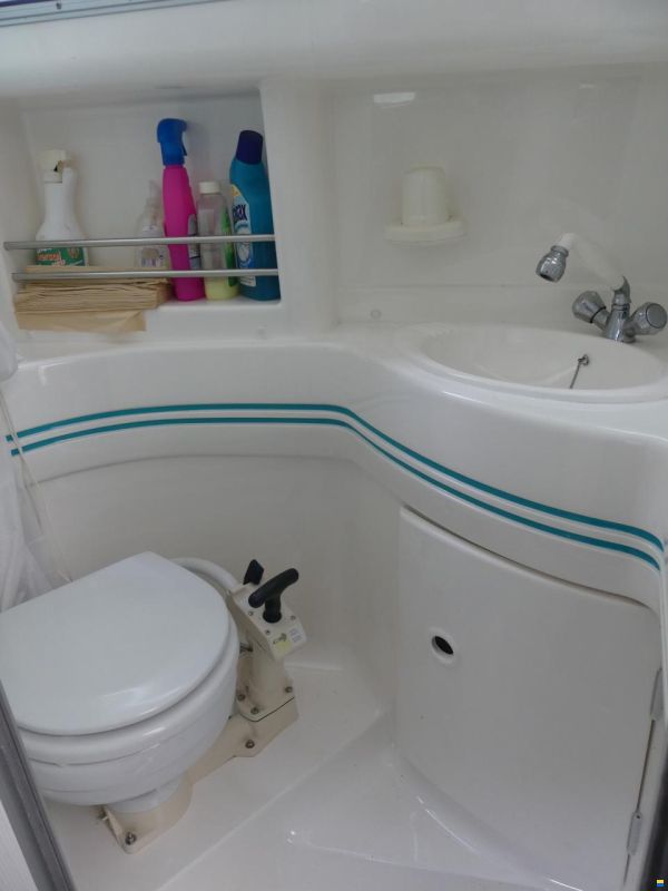Sealine 270