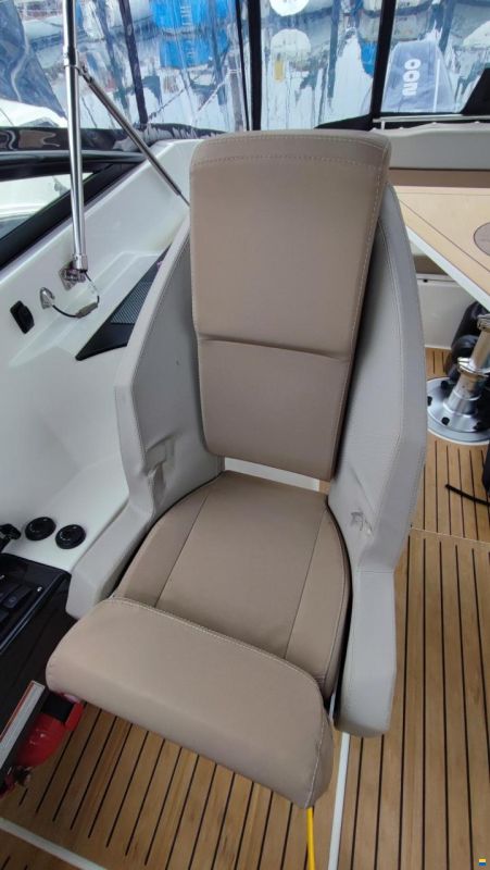 Quicksilver ACTIV 805 CRUISER mit 2x F 200 XL und Tr