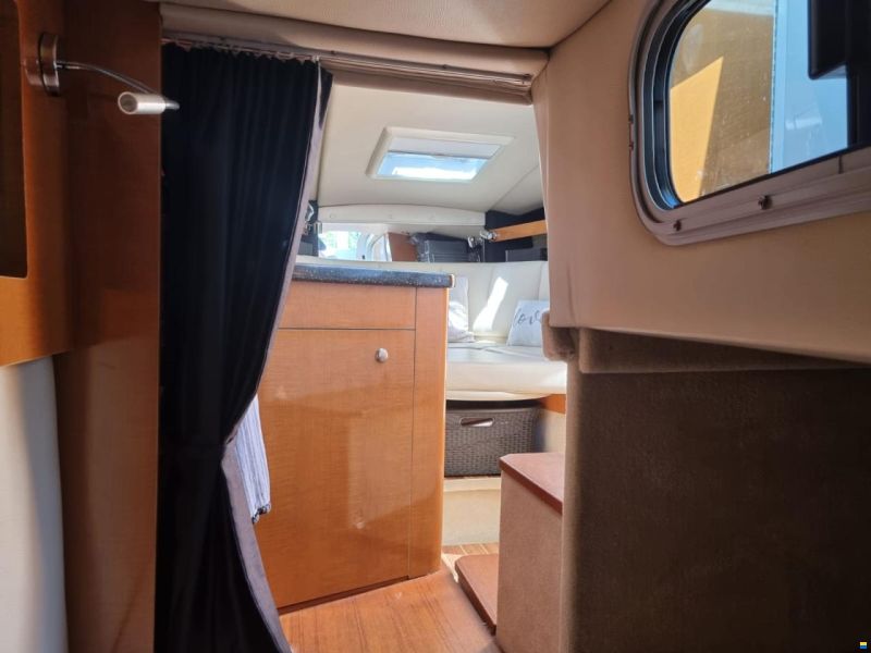 Chaparral Signature 270