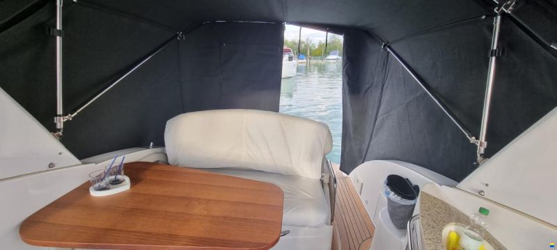 Chaparral Signature 270