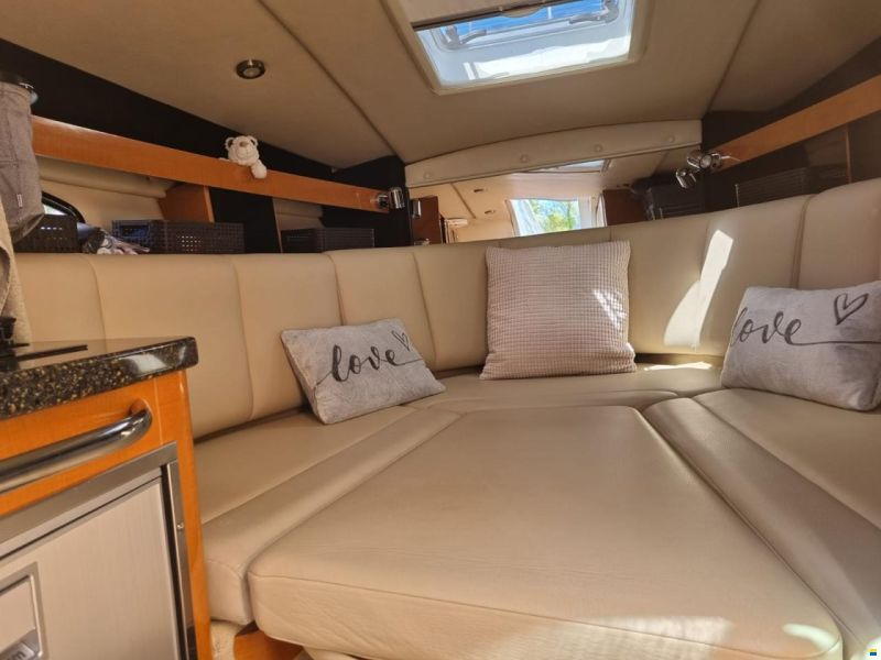 Chaparral Signature 270