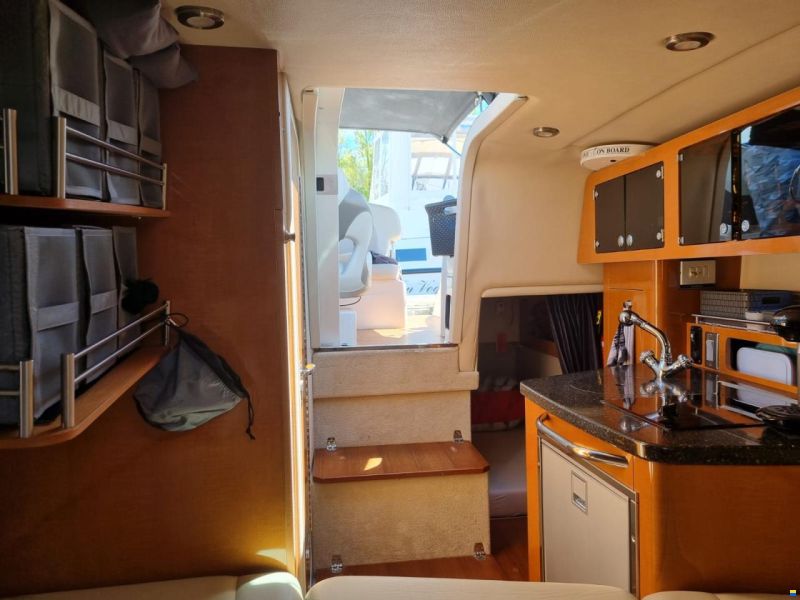 Chaparral Signature 270